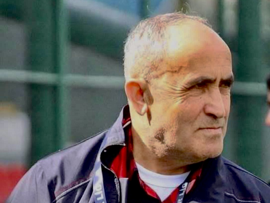 Yaşar Uğur Vefat Etti